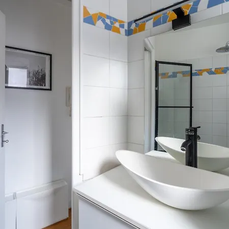 Breathtaking 2bd Modern Montparnasse Lejlighed Paris