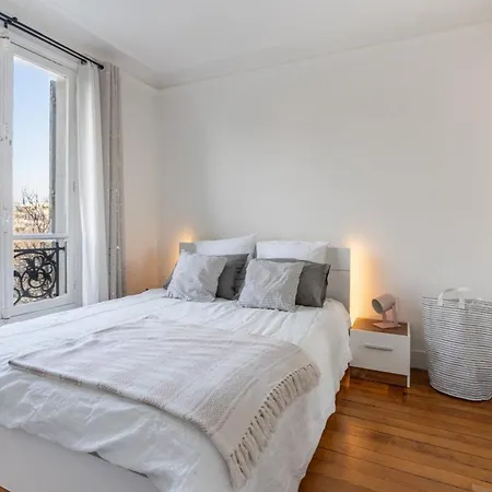 Lejlighed Breathtaking 2bd Modern Montparnasse Paris