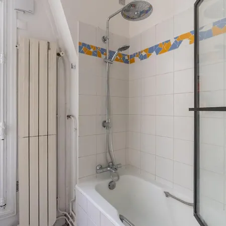 Breathtaking 2bd Modern Montparnasse
